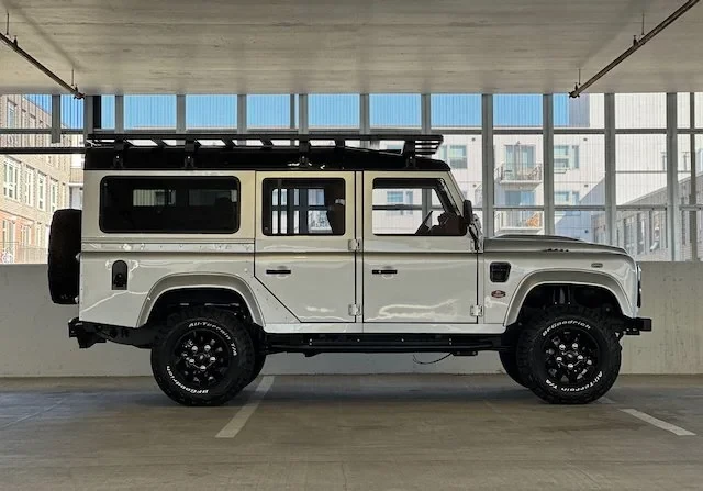 2000 Von Dur Land Rover Defender 110