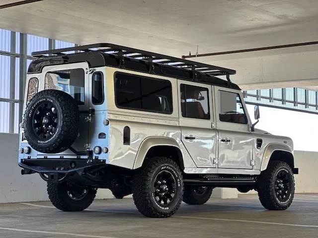 2000 Von Dur Land Rover Defender 110