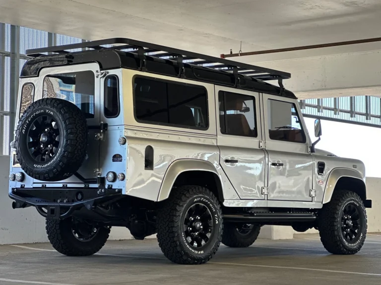 2000 Von Dur Land Rover Defender 110