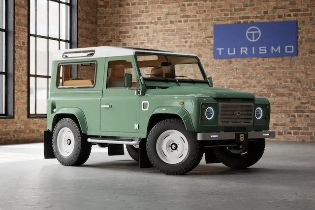 2002 GB Land Rover Defender 90