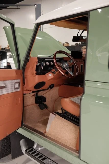 2002 GB Land Rover Defender 90
