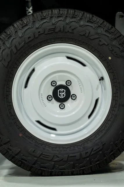 2002 GB Land Rover Defender 90