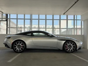 2017 Aston Martin DB11 — photo 2 of 40 — Turismo Auto Group