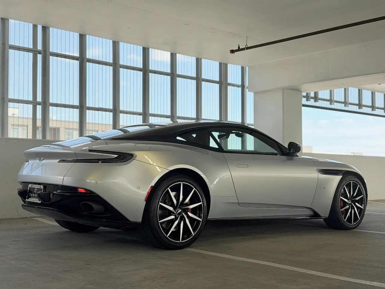 2017 Aston Martin DB11 — photo 18 of 40 — Turismo Auto Group