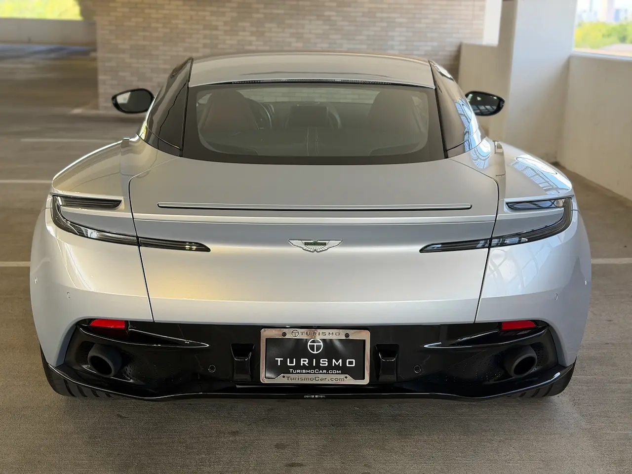 2017 Aston Martin DB11 — photo 22 of 40 — Turismo Auto Group