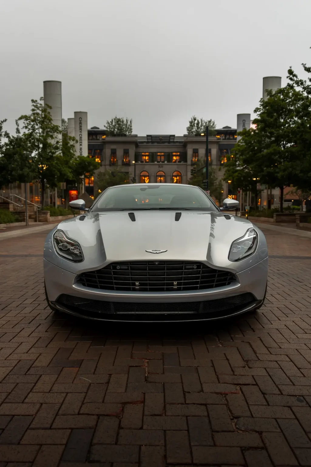 2017 Aston Martin DB11 — photo 39 of 40 — Turismo Auto Group