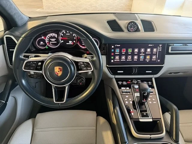 2022 Porsche Cayenne GTS