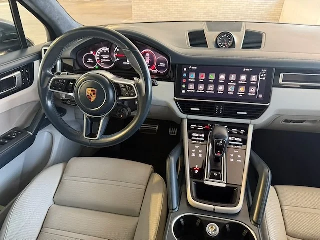 2022 Porsche Cayenne GTS