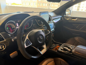 2019 Mercedes-Benz GLE 63 AMG S — photo 11 of 29 — Turismo Auto Group