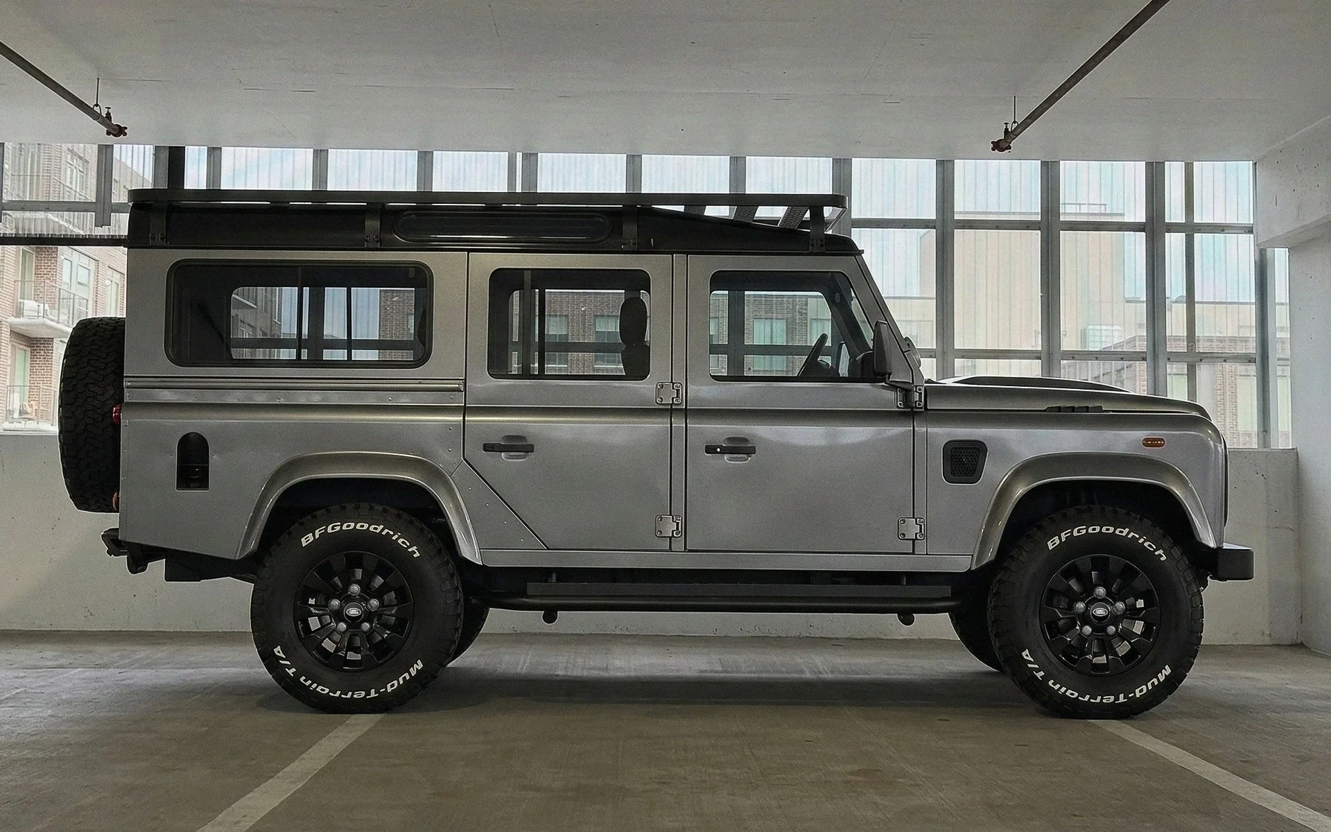 ECD Land Rover Defender