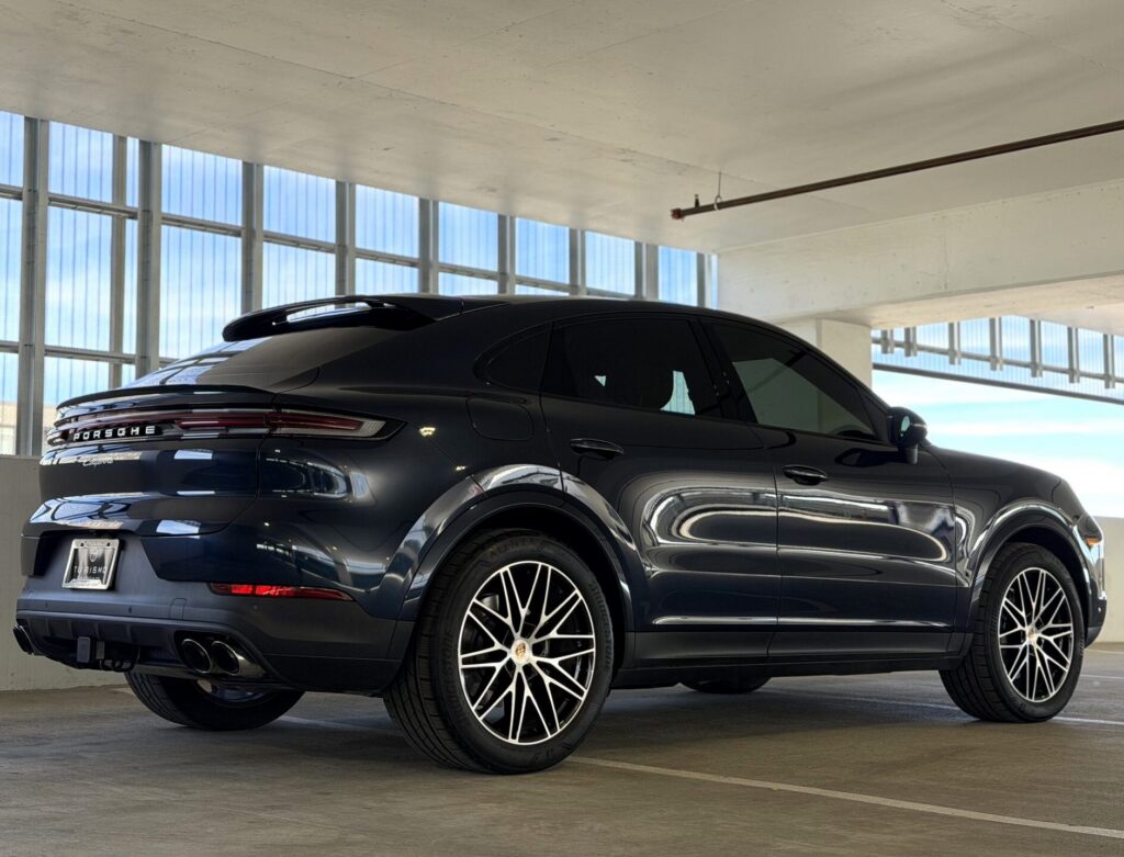 2025 Porsche Cayenne — Turismo Auto Group